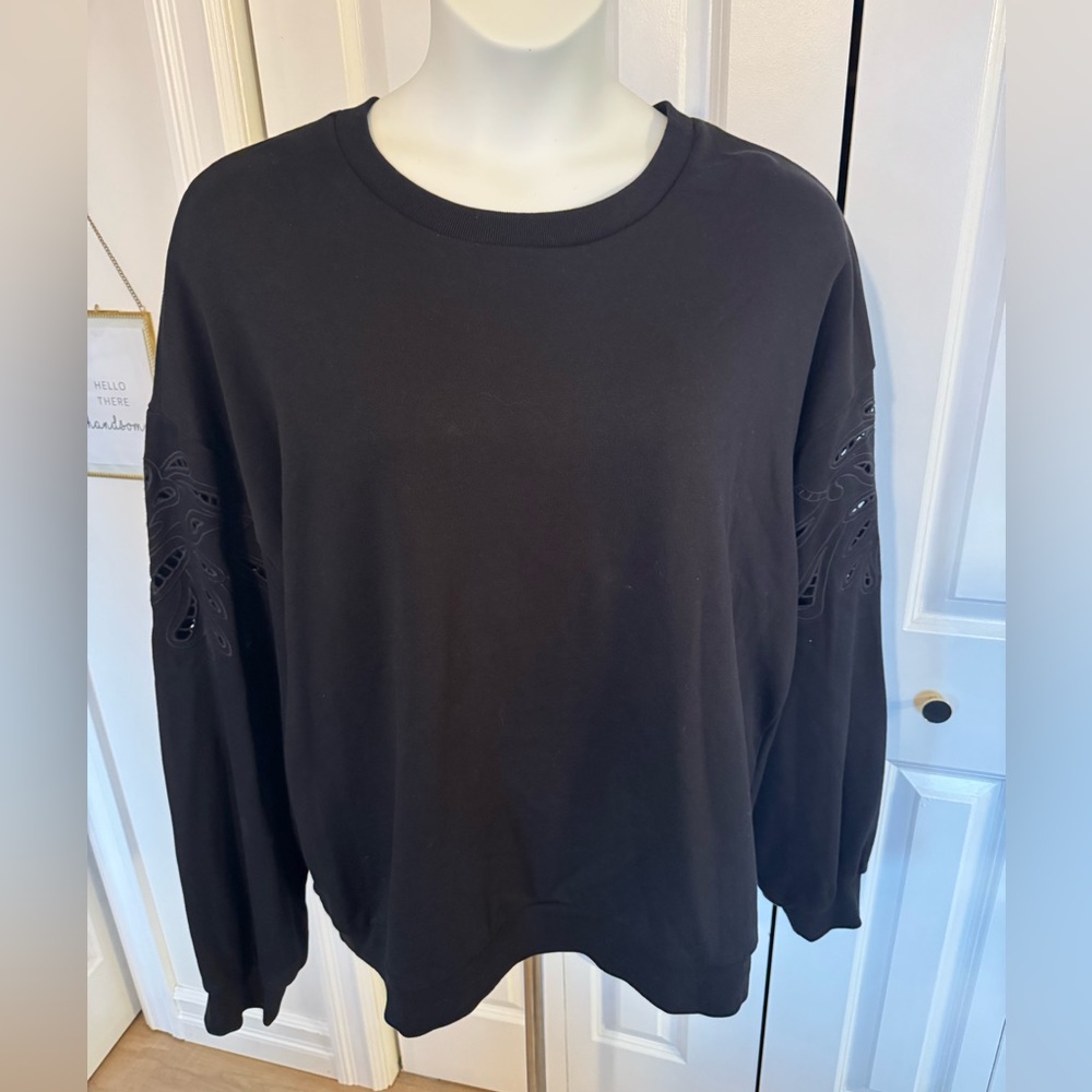 GAP Sweatshirt